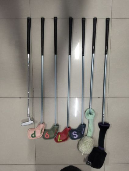 ขายชุดไม้กอล์ฟหญิง พร้อมรองเท้า