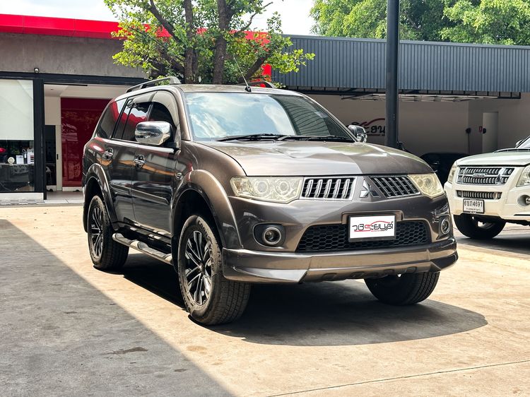 Mitsubishi Pajero Sport 2014 2.4 GLS Utility-car เบนซิน LPG เกียร์ธรรมดา น้ำตาล รูปที่ 3