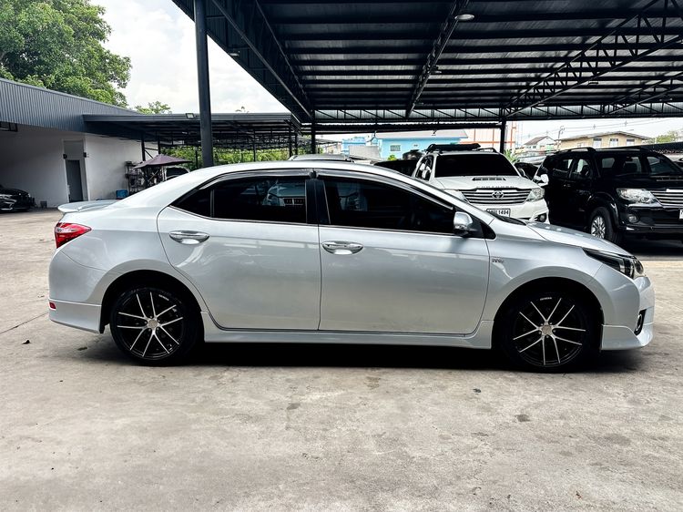 Toyota Altis 2015 1.8 S Sedan เบนซิน เกียร์อัตโนมัติ เทา รูปที่ 4