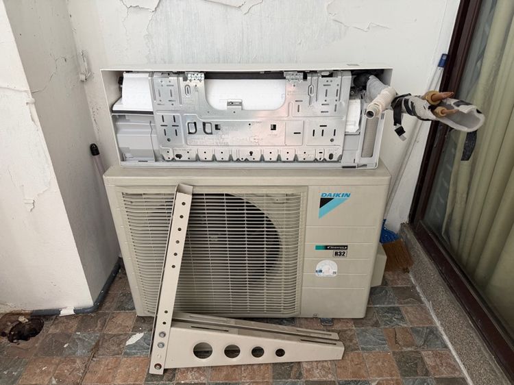แอร์ติดผนัง เป็นระบบอินเวอร์เตอร์ Daikin แอร์ 