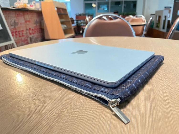 macbook air 13 m4 2025  รูปที่ 3