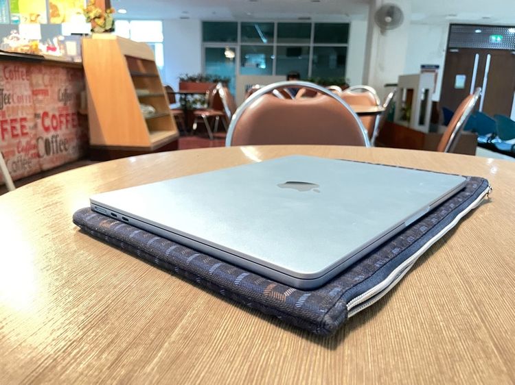 macbook air 13 m4 2025  รูปที่ 4