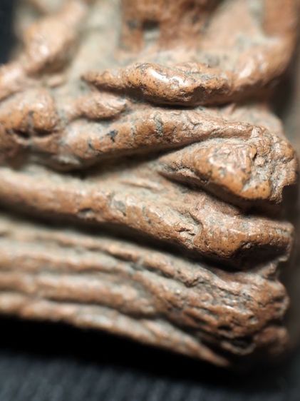 พระรอดลำพูนพิมพ์ใหญ่ครับ รูปที่ 5