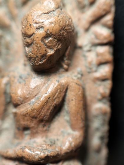 พระรอดลำพูนพิมพ์ใหญ่ครับ รูปที่ 3