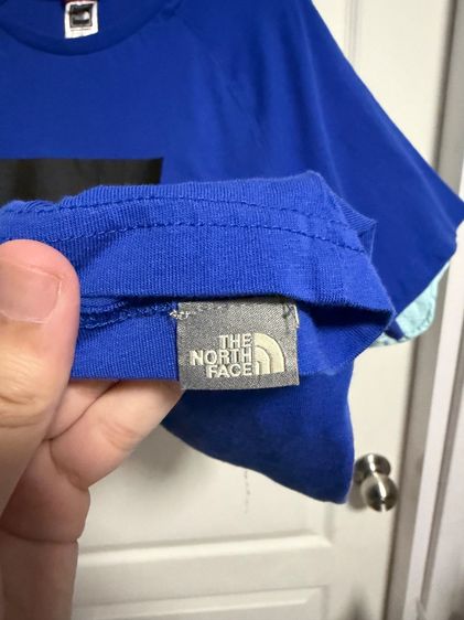 เสื้อยืด The North Face รูปที่ 4