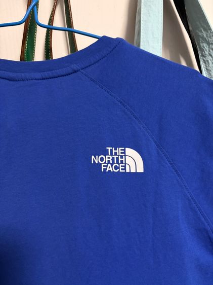 เสื้อยืด The North Face รูปที่ 8