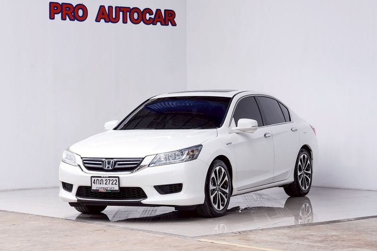 Honda Accord 2015 2.0 Hybrid Tech Sedan ไฮบริด ไม่ติดแก๊ส เกียร์อัตโนมัติ ขาว
