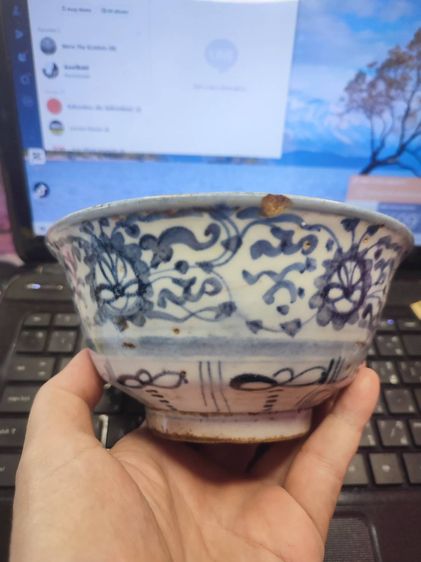 เซรามิคเก่า ชามปักไป่ หรือ ชามทรงปากผาย เครื่องกระเบื้องวาดลายครามโบราณ เนื้อกระเบื้องกังไส