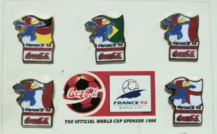 เข็มกลัดหรือ Pin โค้ก ฟุตบอลโลกปี 1998