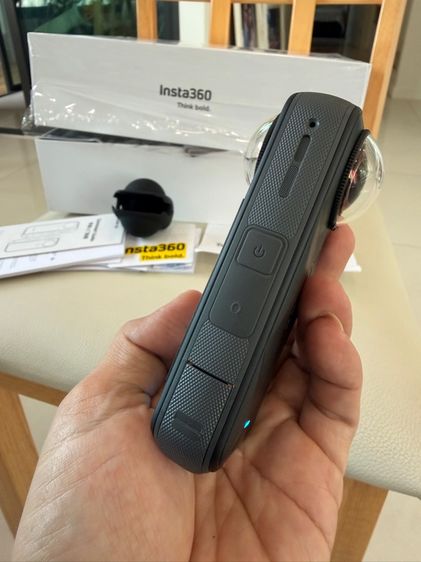 กล้อง insta360 X5 Essentials Bundle มือสองสภาพนางฟ้า อุปกรณ์ครบกล่อง แบต2ก้อนที่ชาร์จ ไม้ล่องหน รูปที่ 10