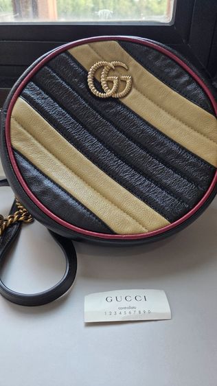 กระเป๋าสะพาย Gucci รูปที่ 3