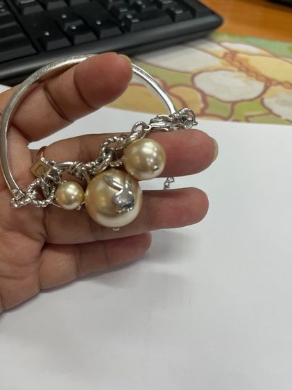 กำไลข้อมือ