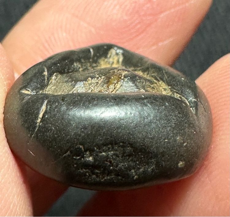 พระปิดตาผงคลุกรัก ขนาดเล็กเก่า ไม่ทราบที่ รูปที่ 8