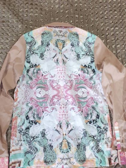 มือสอง  เสื้อเชิ้ตแขนยาวสีน้ำตาล  ป้าย Redflamingo ไซส์ M รูปที่ 4