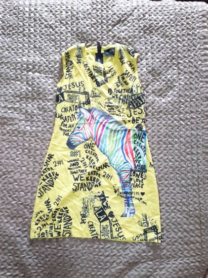 มือสอง เดรสกระโปรงสั้น ป้าย MC Queen  ไซส์ S สภาพเหมือนใหม่