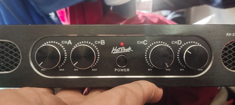 Power amp และ แอมป์คาราโอเกะ รูปที่ 3