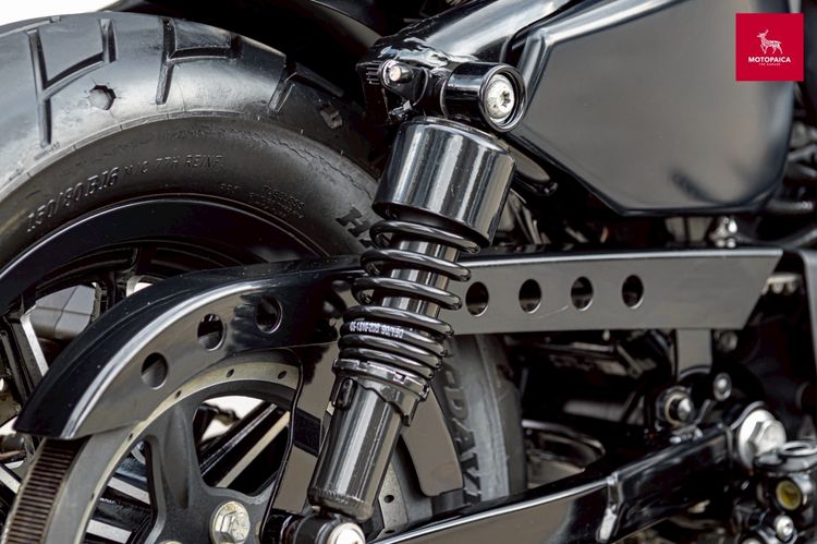 Harley Iron883 Bobber Custom ปี2015 วิ่งน้อย4,900Mi. แต่งครบ รูปที่ 12
