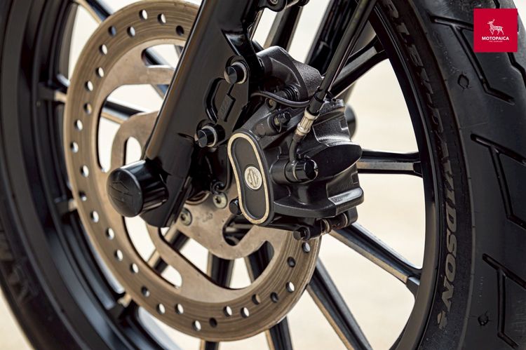 Harley Iron883 Bobber Custom ปี2015 วิ่งน้อย4,900Mi. แต่งครบ รูปที่ 13