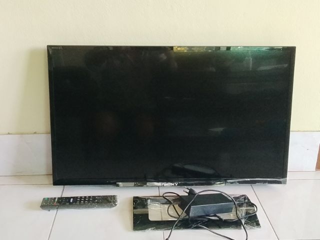 tv Sony มือสองเปิดติด มีแต่เสียงไม่มีภาพ ช่างบอกจอเสีย 500 บาท