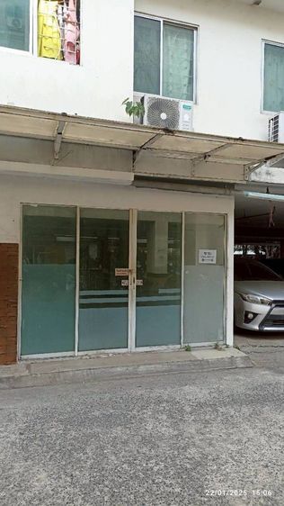 ร้านค้าใต้คอนโดรีเจ้นท์โฮม 1 พหลโยธิน 67