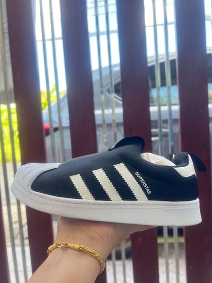 รองเท้าเด็ก