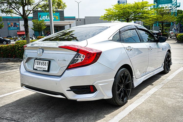 Honda Civic 2021 1.8 E i-VTEC Sedan เบนซิน ไม่ติดแก๊ส เกียร์อัตโนมัติ เทา รูปที่ 4
