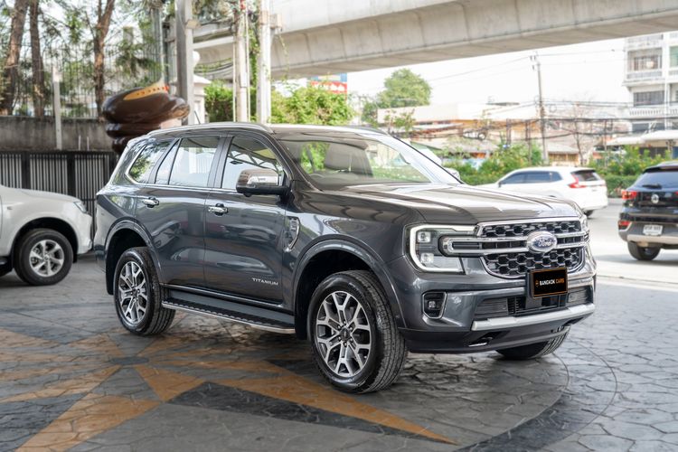 Ford Everest 2024 2.0 Titanium Plus 4WD Utility-car ดีเซล เกียร์อัตโนมัติ เทา