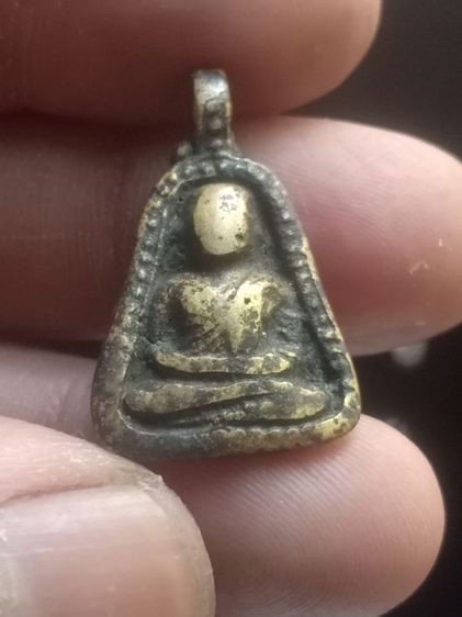 พระเก่าสภาพสึกครับ