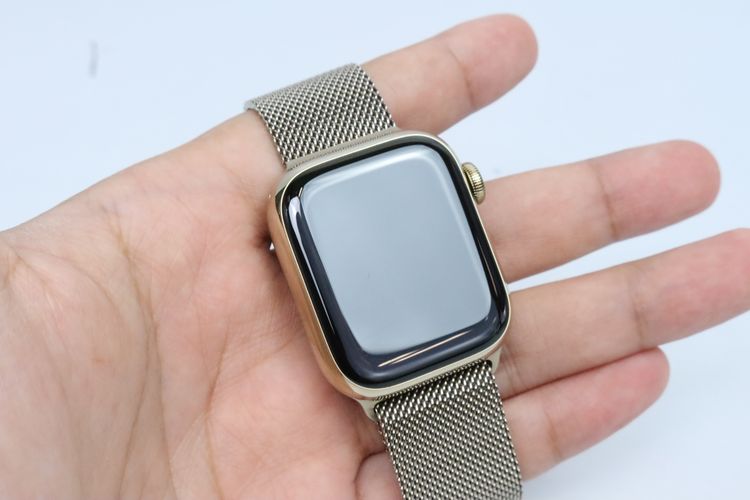 Apple Watch Series 8 Stainless Steel 41mm GPS+Cellular - ID26030163 รูปที่ 2