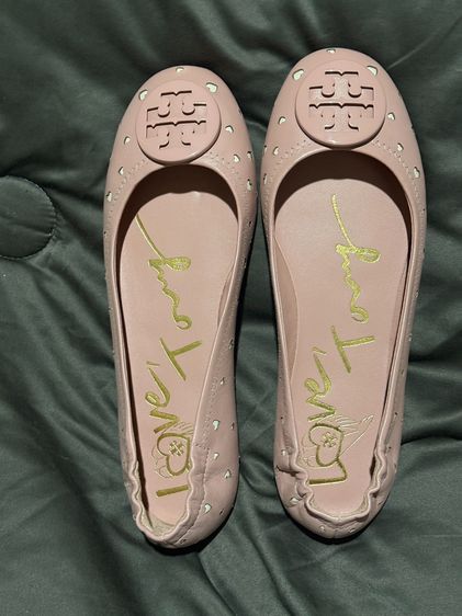 อื่นๆ รองเท้าส้นแบน หนังแท้ UK 4.5 | EU 37 1/3 | US 6 ชมพู Tory Burch รุ่น Minnie Heart Cut-Out Ballet Flat (LOVE collection) รุ่นนี้เป็น ลิมิเต็ดช่วงวาเลนไทน์เท่านั้น