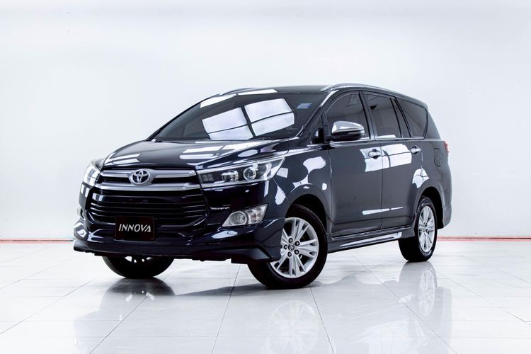 Toyota Innova 2019 2.8 Crysta V Utility-car เบนซิน ไม่ติดแก๊ส เกียร์อัตโนมัติ ดำ รูปที่ 4