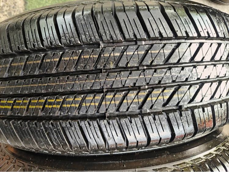 ยางน้องป้ายแดง Bridgestone HT 265 65 17 ปี 25 ชุดละ 10,000 บาทครับ รูปที่ 5