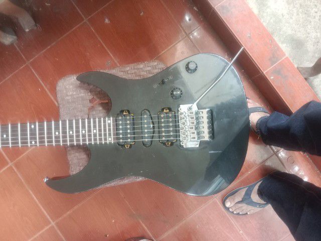 กีต้าร์ไฟฟ้า yamaha rgx 421d รูปที่ 3