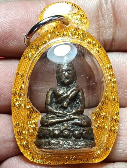 พระให้เช่า