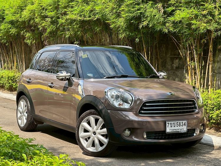 รถ Mini COUNTRYMAN 2.0 D สี น้ำตาล