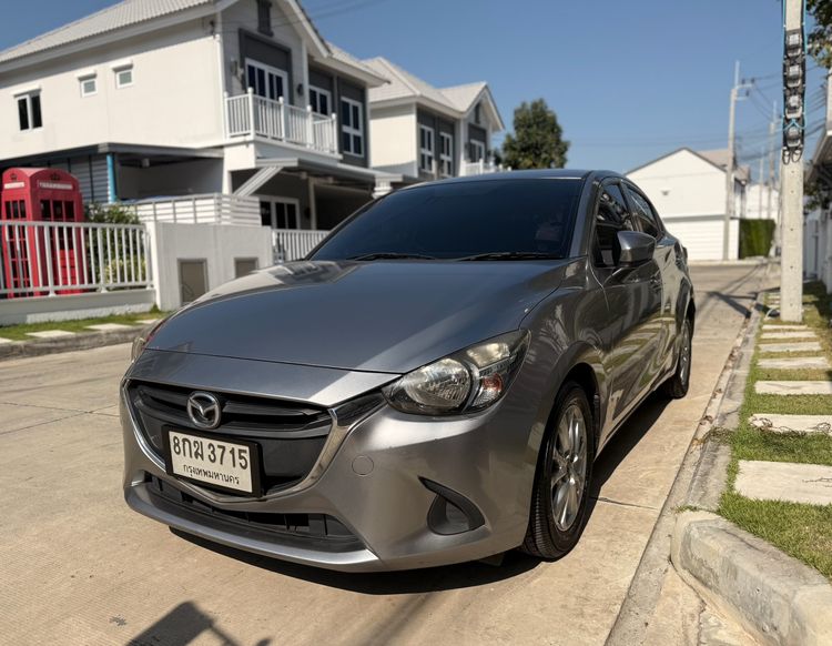 Mazda Mazda 2 2017 1.3 High Sedan เบนซิน ไม่ติดแก๊ส เกียร์อัตโนมัติ เทา รูปที่ 3