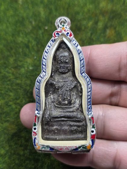 พระเนื้อชินหูยานเก่าๆ
