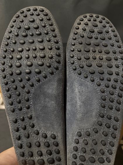 Tod's Gommino Suede Loafers 🇮🇹 รูปที่ 6