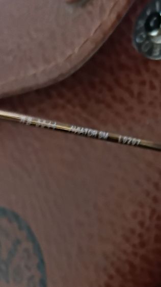 ขายแว่นตาRay-Ban Aviator small metal(RB3044 L0207 ซึ่งเป็นเวอร์ชั่นขนาดเล็กพิเศษสุดคลาสสิกออกแบบมาเพื่อผู้มีใบหน้าเล็กเรียวหรือสำหรับวัยรุ่น รูปที่ 8