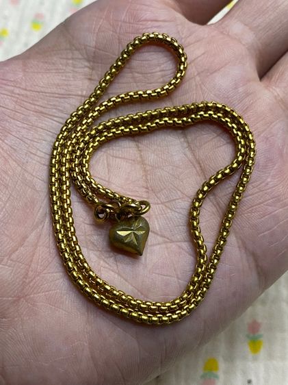 สร้อยรูปหัวใจ 