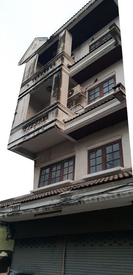 ขายอาคารพาณิชย์ 4 ชั้น หลักสี่ ซ.แจ้งวัฒนะ 13 ใกล้รถไฟฟ้า