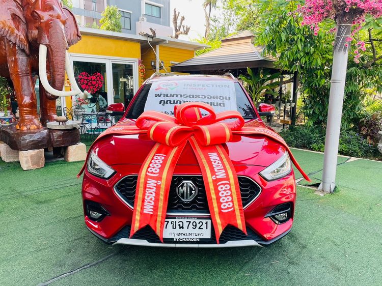 รถ MG ZS 1.5 V Sunroof สี แดง
