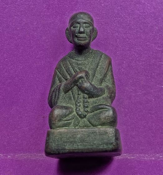 รูปหล่อโบราณสมเด็จพระพุฒาจารย์โตพรหมรังสีปี 2500