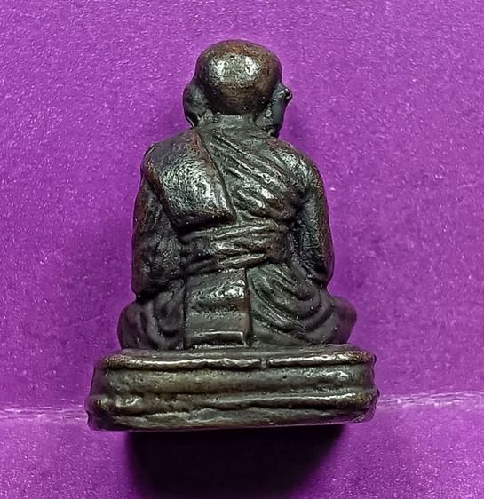 รูปหล่อโบราณรุ่นแรกหลวงปู่ทวดวัดช้างให้รุ่นเบตง รูปที่ 2