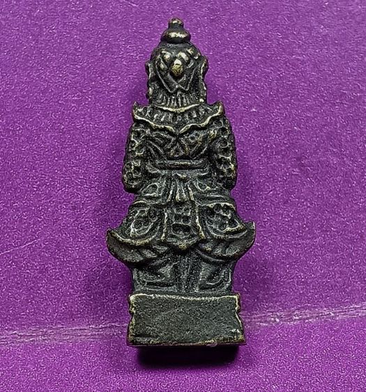 รูปหล่อโบราณท้าวเวสสุวรรณเจ้าคุณศรีสนธิ์วัดสุทัศน์ปี 2492 รูปที่ 2