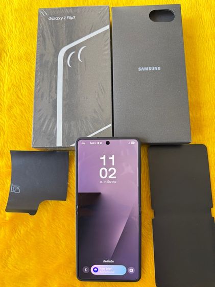 อื่นๆ 512 GB Samsung Z Flip7-12-512GBใหม่มาก