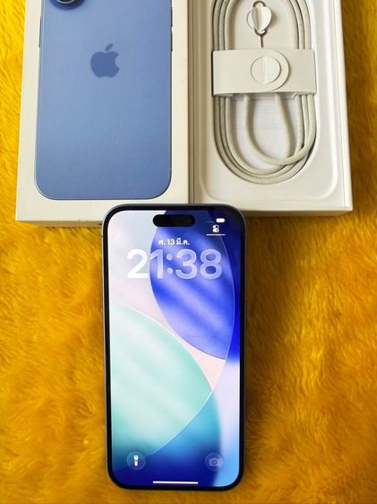 128 GB iPhone 16