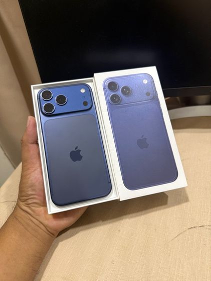 iPhone 256 GB iPhon 17 Pro Max 256GB Deep Blue อายุไม่กี่วัน สวยใสไร้รอย รับเทิร์นทุกรุ่นสอบถามได้คัฟ