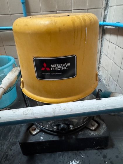 ขายด่วน ปั๊มน้ำมิตซูถังสเเตนเลสขนาด155W พร้อมถังสเเตนเลส205W แถมให้1ใบ ราคา2,000บาท