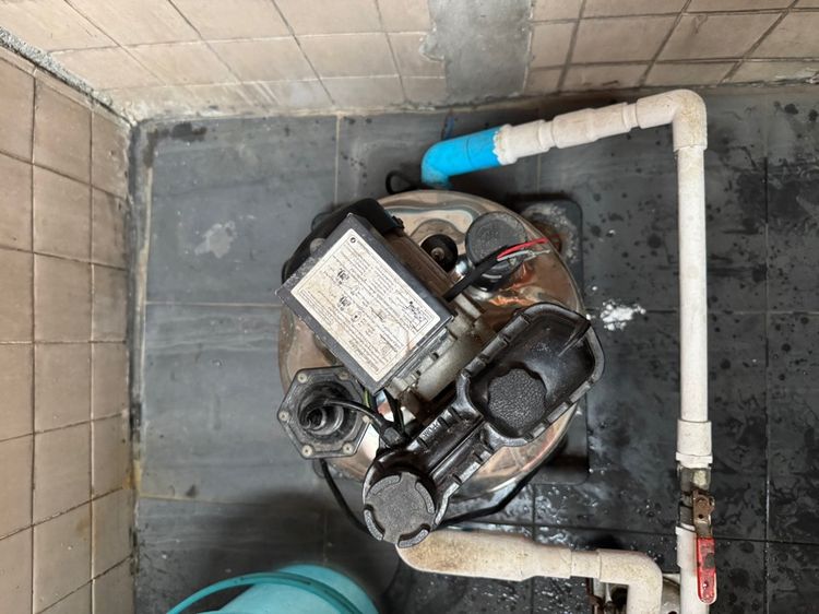 ขายด่วน ปั๊มน้ำมิตซูถังสเเตนเลสขนาด155W พร้อมถังสเเตนเลส205W แถมให้1ใบ ราคา2,000บาท รูปที่ 3